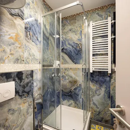 Center Prestige Apartamento Belgrado